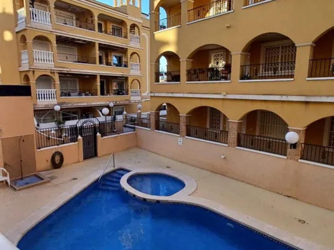 Venta de piso en CL COMUNIDAD VALENCIANA, Algorfa
 photo 3