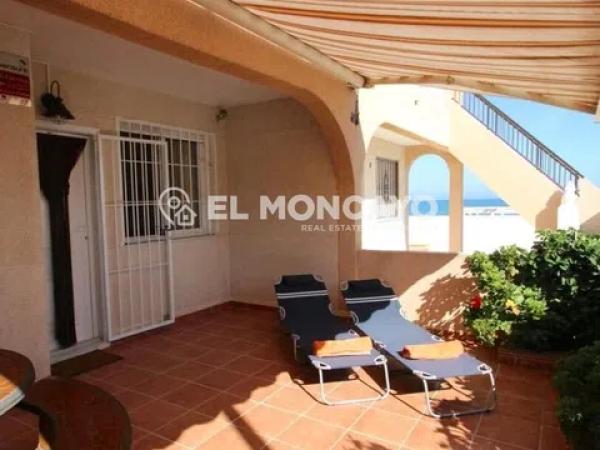 Casa independiente en avenida de Soria thumbnail 1