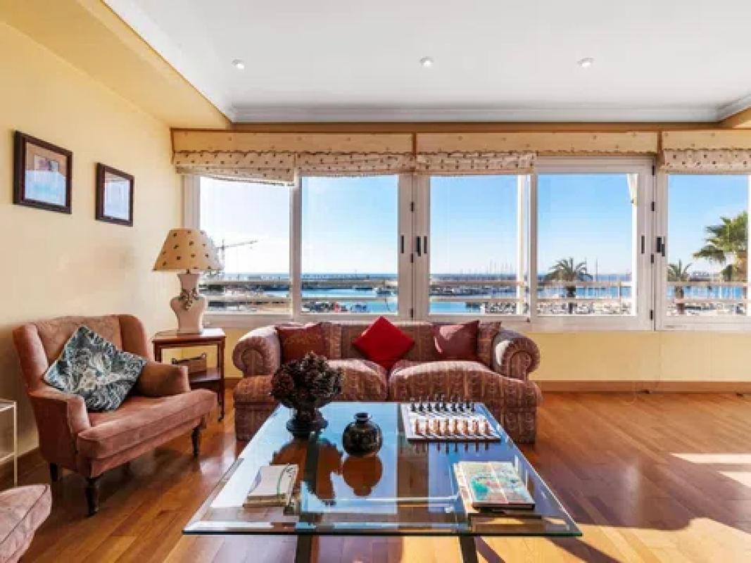 Продажа квартиры на Barrio Centro - Muelle Pesquero, Торревьеха
photo 2
