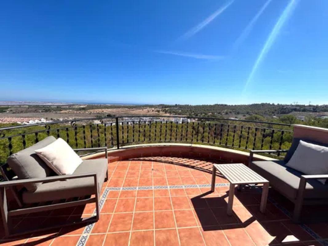 Properties for sale and rent in Spain photo 2