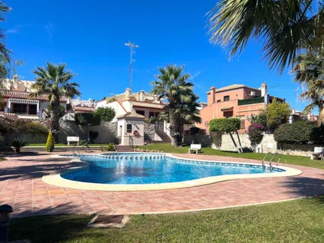 Properties for sale and rent in Spain photo 3