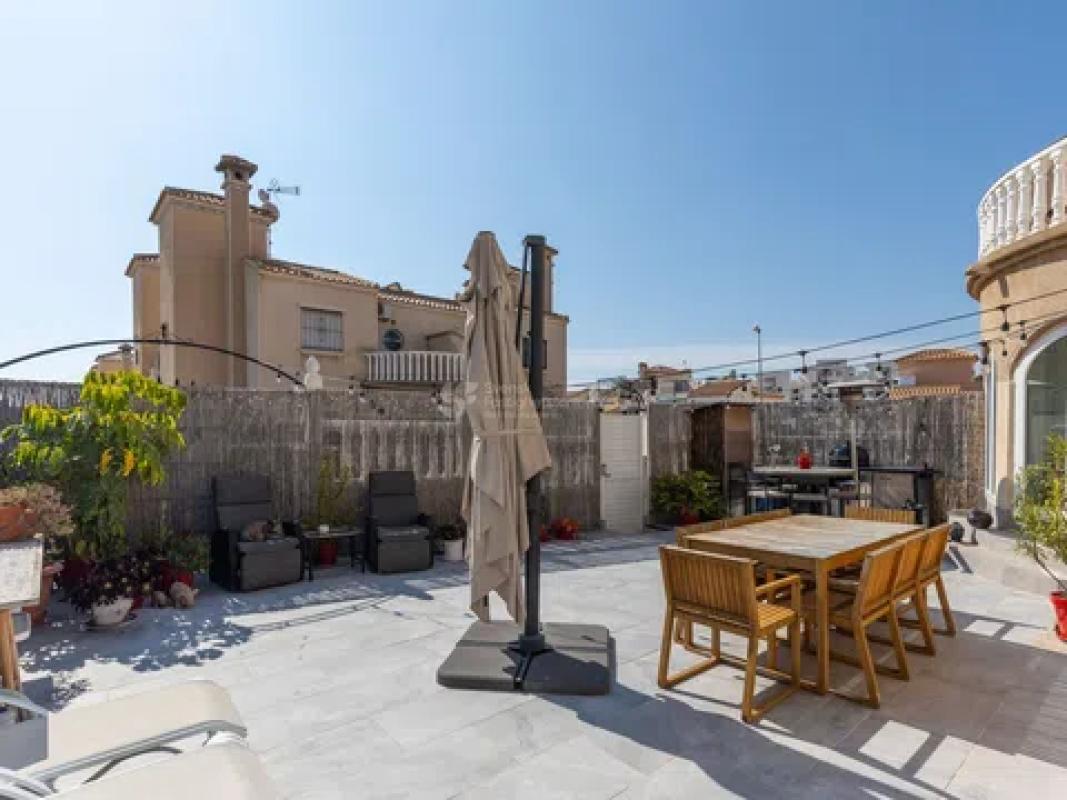 Venta de piso en Calle Peñalara, 6, Orihuela
 photo 4