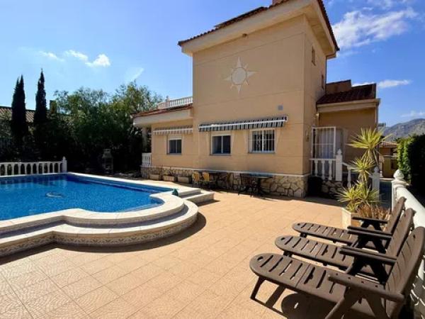 Casa independiente en Av Costa Blanca, 7 thumbnail 1