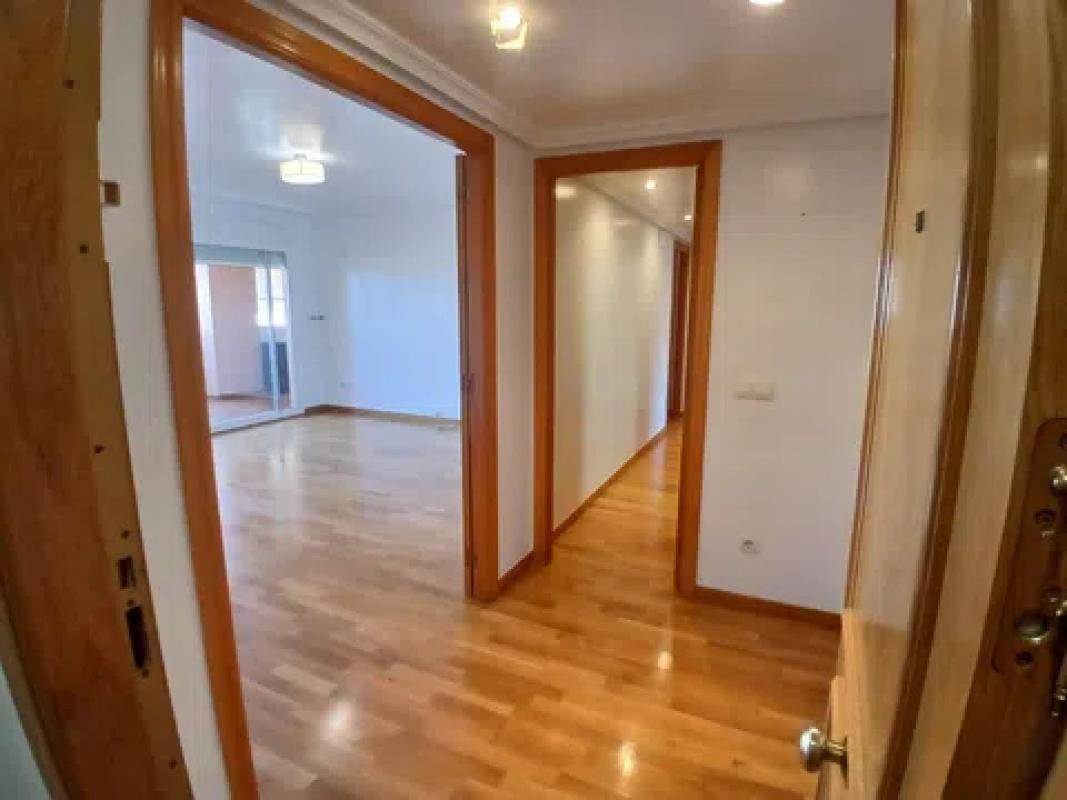 Продажа квартиры на CL NADADORA CARMEN SOTO, Аликанте / Алакант
photo 5