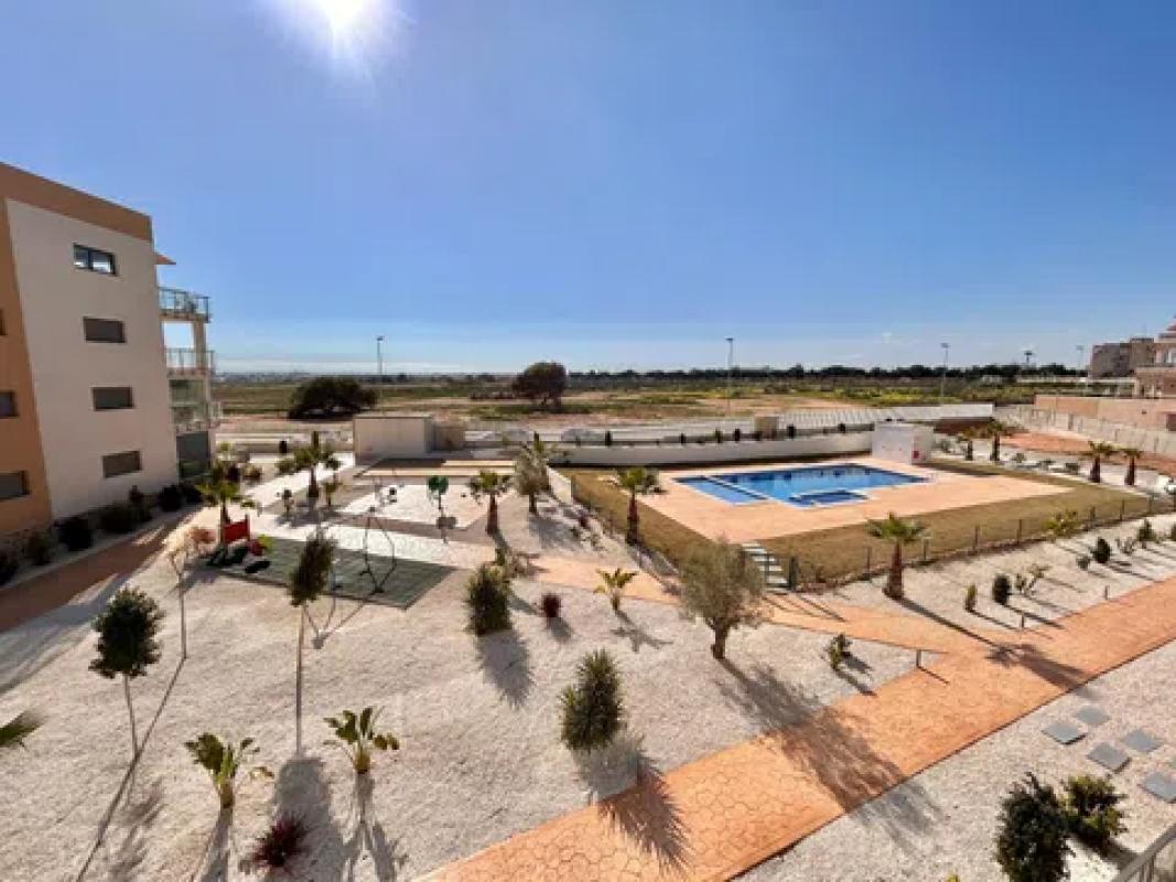 Venta de piso en Calle Pimienta, 10, Orihuela
photo 3