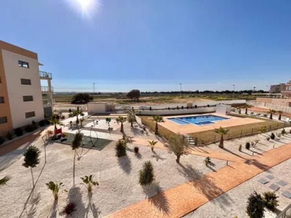 Venta de piso en Calle Pimienta, 10, Orihuela
 photo 3