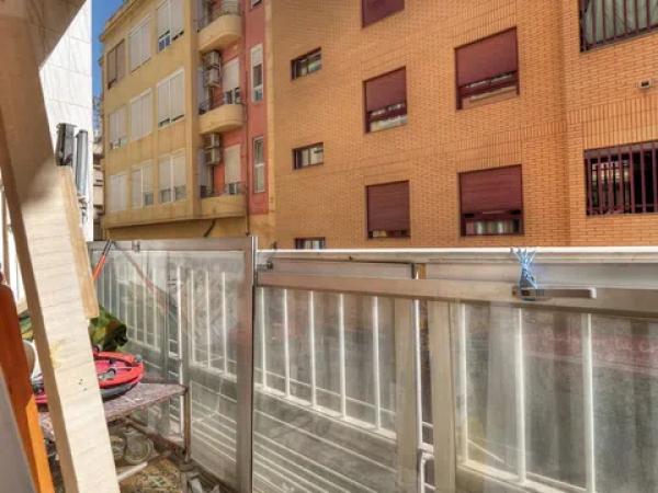 Продажа квартиры на Calle Colón, Аликанте / Алакант
thumbnail 1