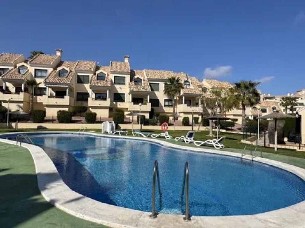 Venta de piso en Barrio Las Filipinas, Orihuela
photo 1