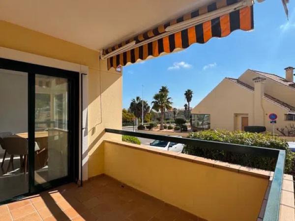 Venta de piso en Barrio Lomas de Campoamor, Orihuela
 photo 1