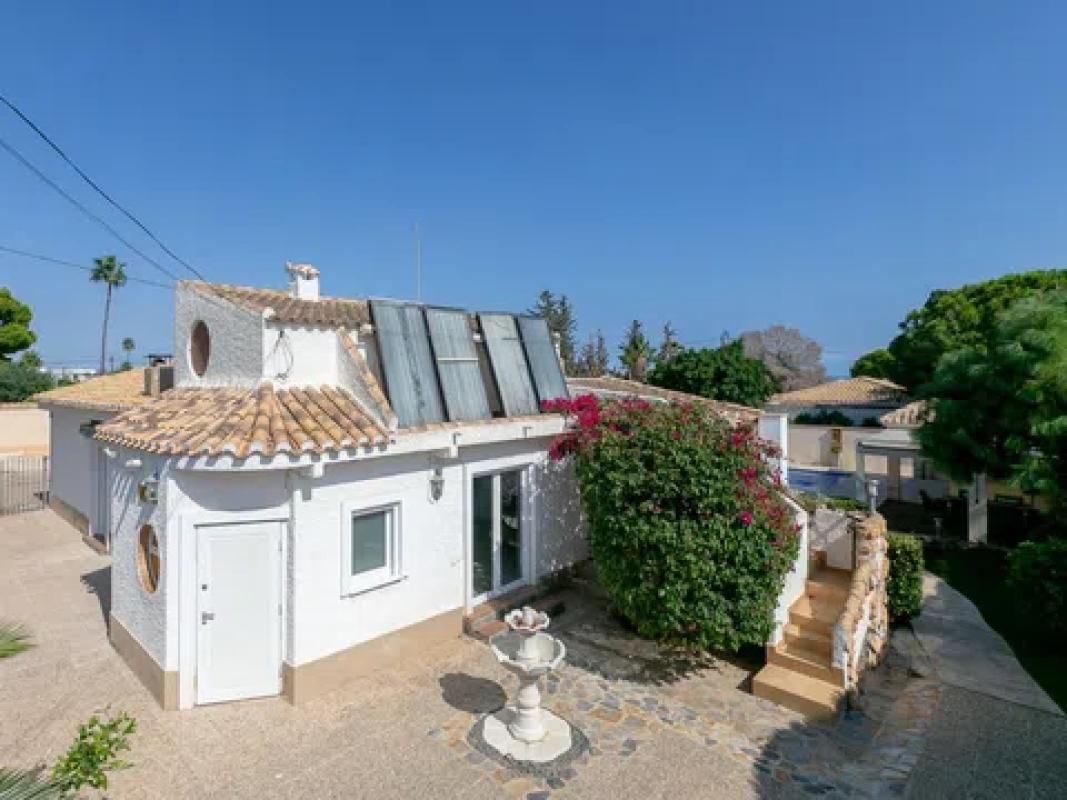 Venta de chalet independiente en Barrio Lomas de Don Juan, Orihuela
 photo 2