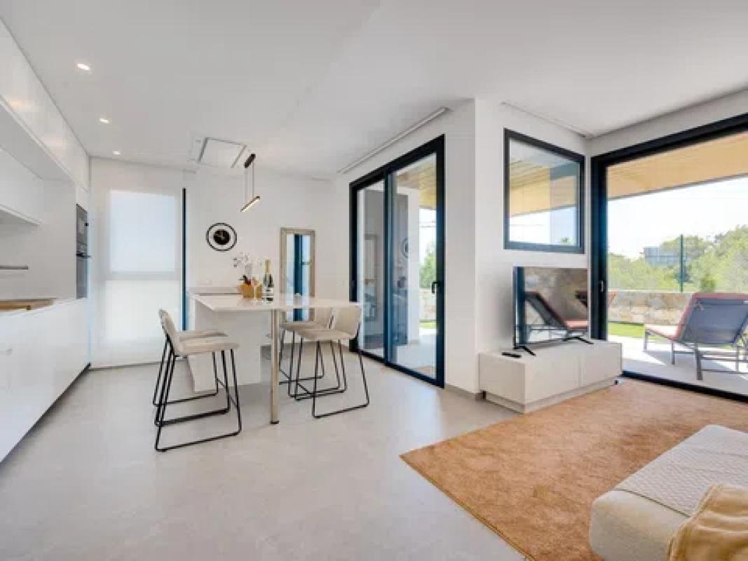 Venta de piso en Barrio Las Colinas Golf, Orihuela
photo 3