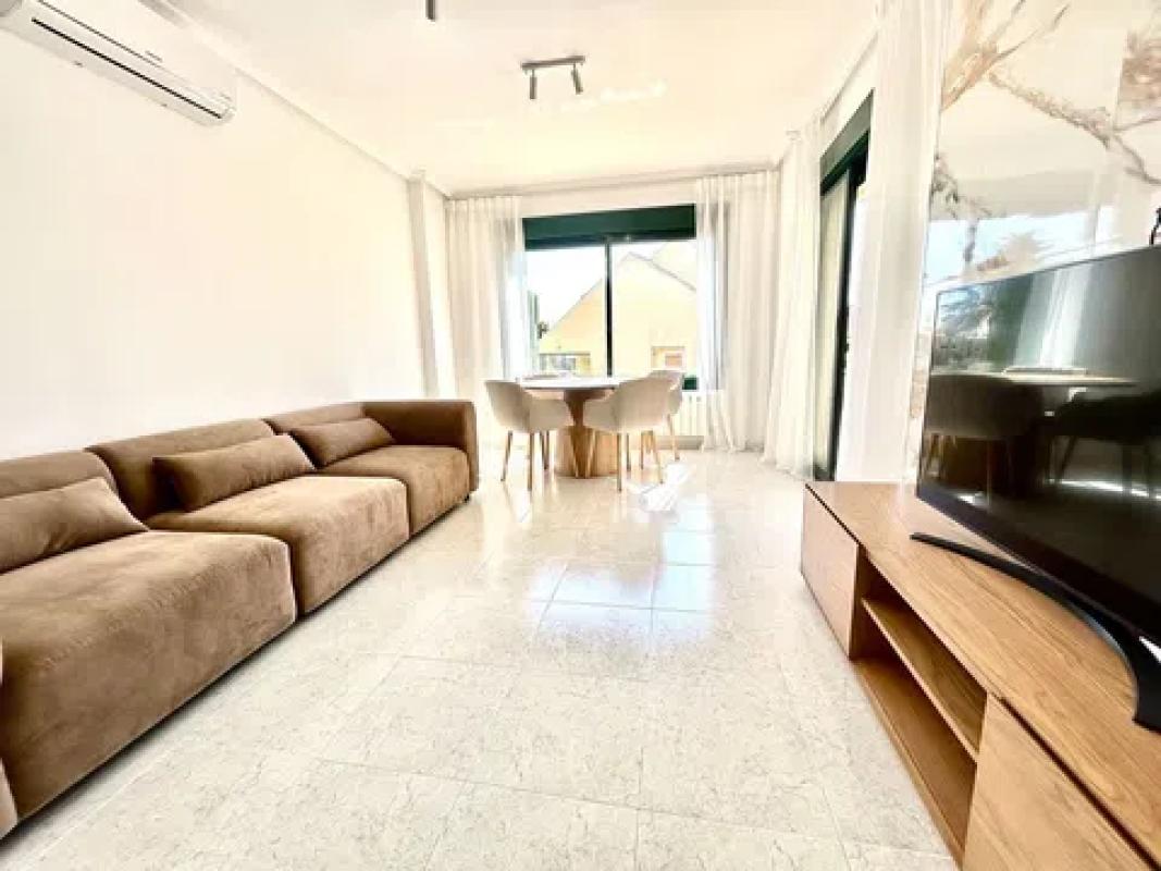 Venta de piso en Calle Soria, Orihuela
photo 2
