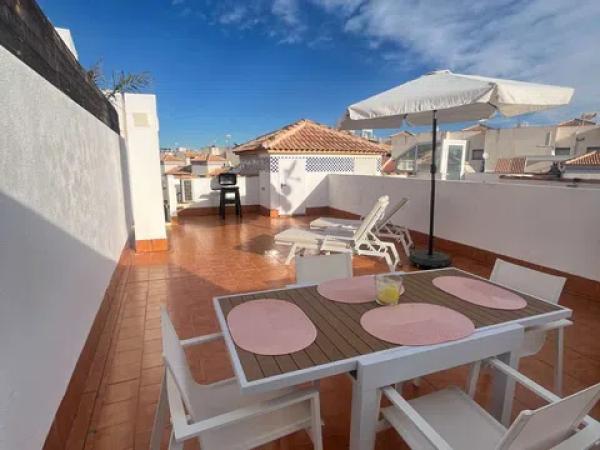 Ático en venta en  Barrio Zona Lago - Los Almendros, Orihuela photo 1