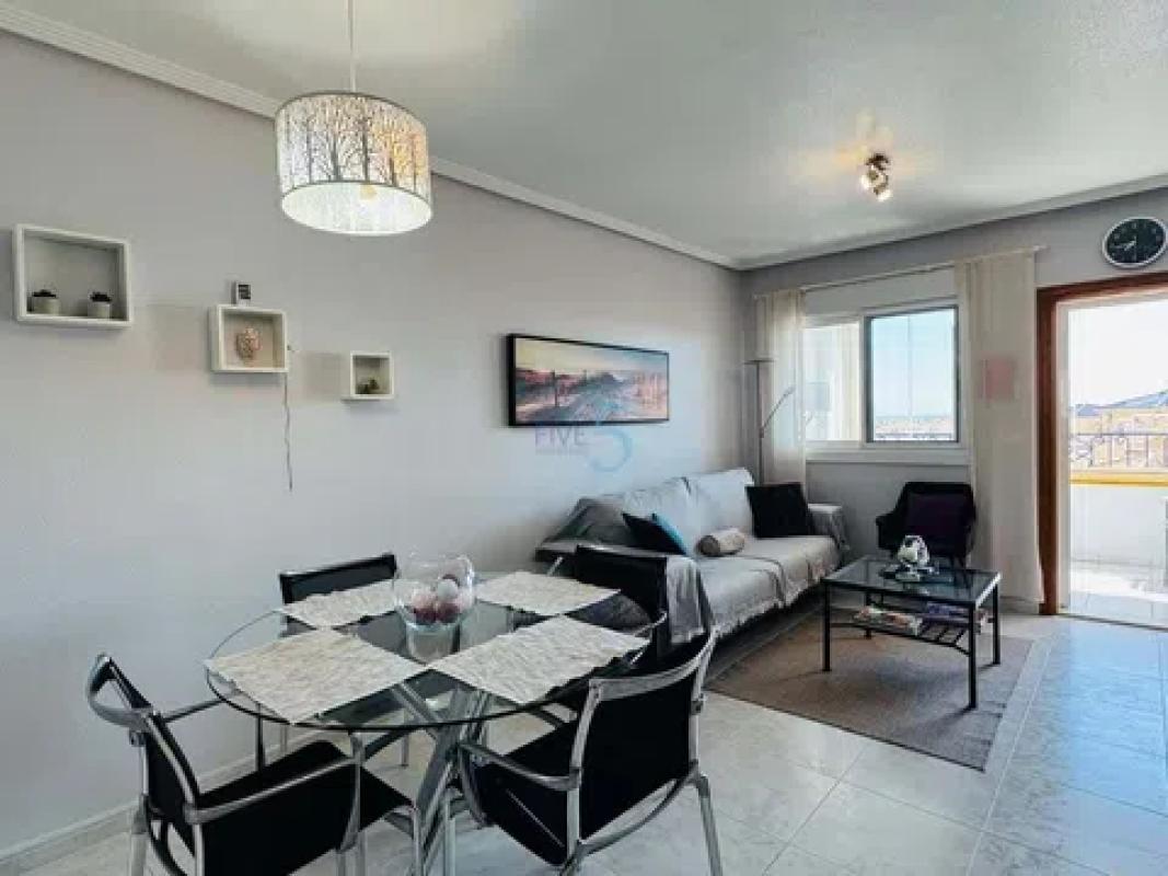 Venta de piso en Barrio Los Balcones y los Altos, Orihuela
 photo 2