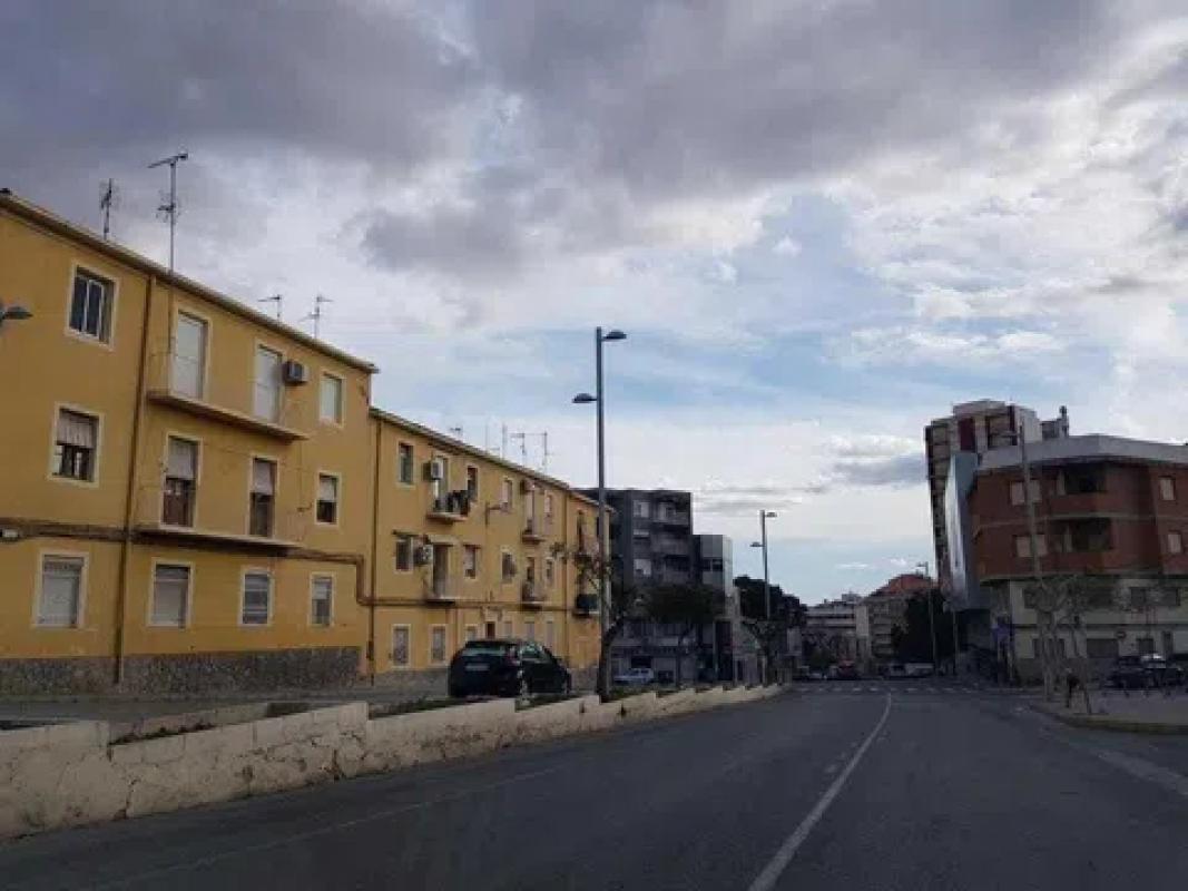 Venta de piso en Calle Santa Bárbara, Elda
 photo 3