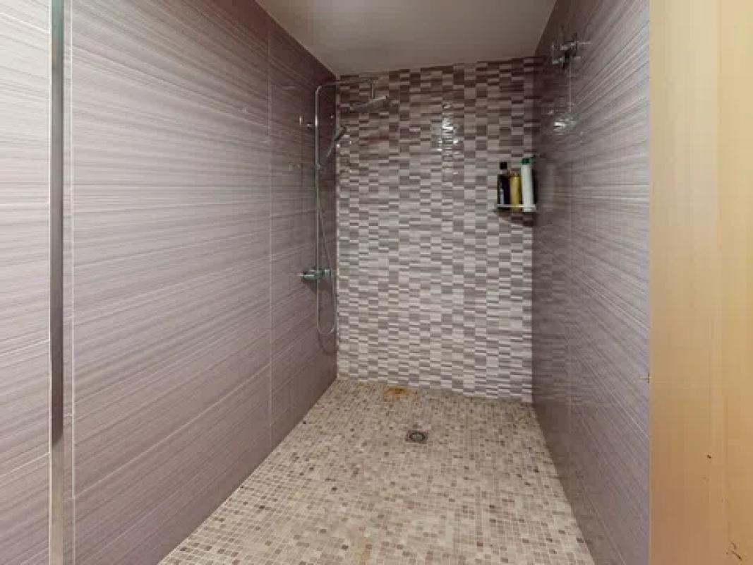 Sale of apartment in Calle San Quintín, Alicante
photo 2