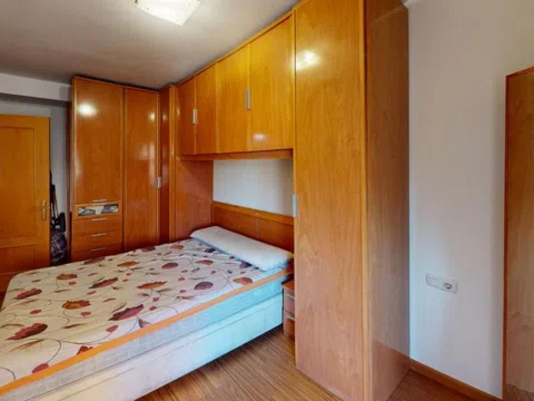 Sale of apartment in Calle San Quintín, Alicante
photo 3
