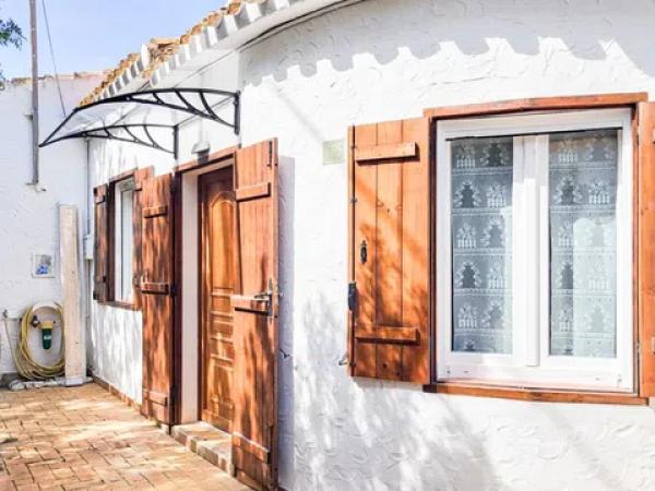 Chalet independiente en venta en El Montgó, Denia
thumbnail 1