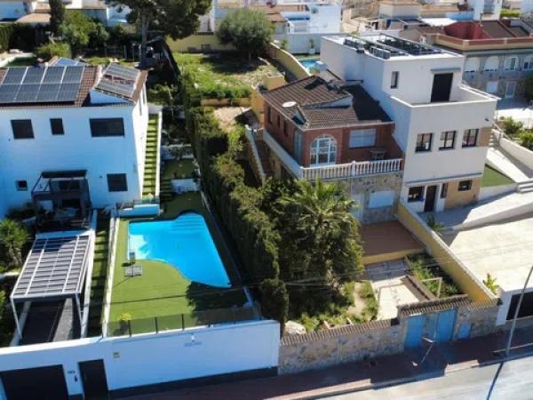 Chalet pareado en calle Bullas photo 4