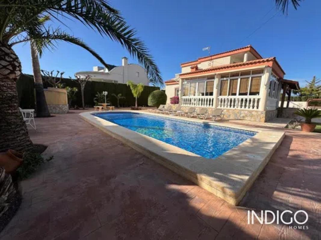 Venta de chalet independiente en Calle Platero y Yo, Mutxamel
photo 2