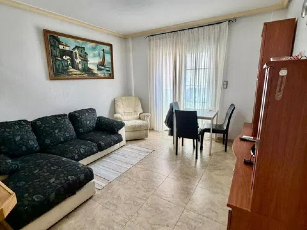 Sprzedaż mieszkania w Barrio Gaspar Perrelló, Torrevieja
photo 2