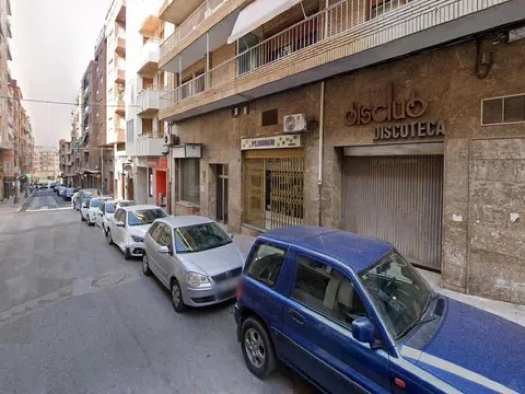 Propiedades en venta y alquiler en España photo 1
