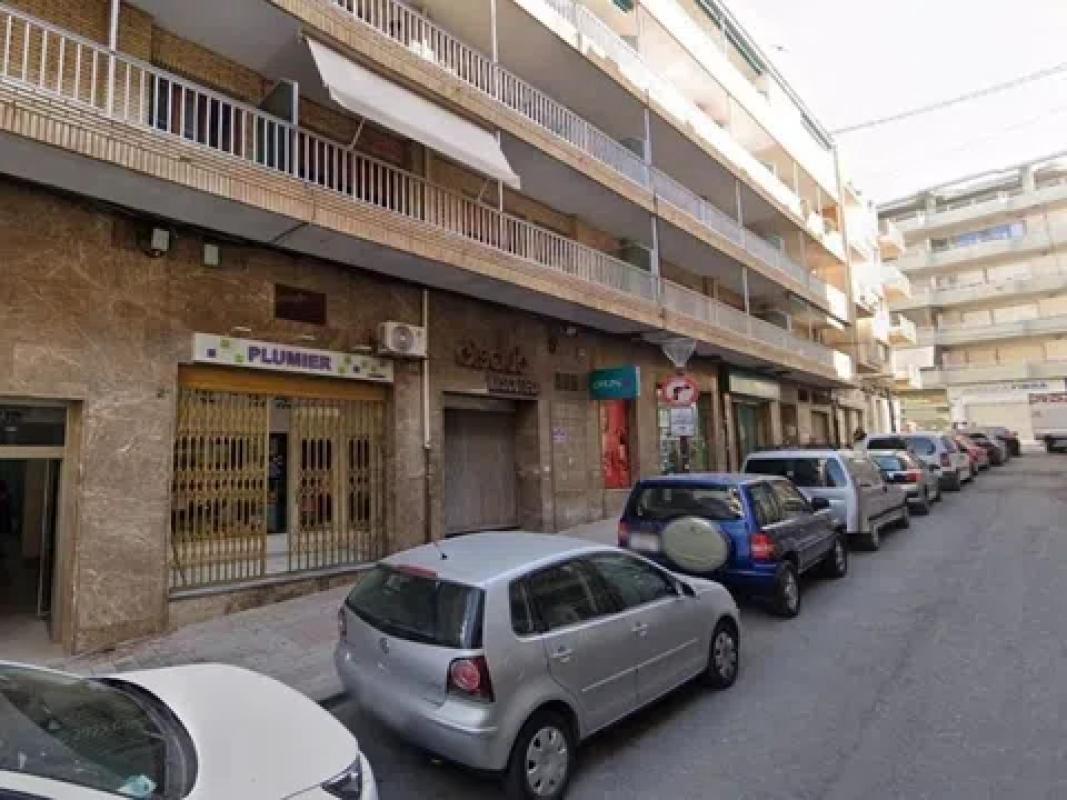 Propiedades en venta y alquiler en España photo 2
