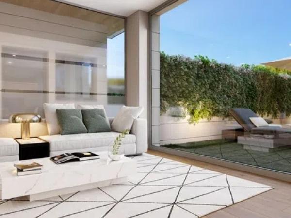 Venta de piso en Calle Evangelina Sobredo Galanes, 13, Madrid thumbnail 2