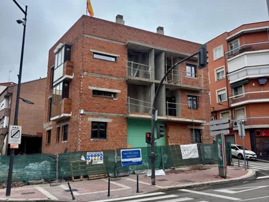 Venta de piso en Calle Hermenegildo Izquierdo, 50, San Sebastián de los Reyes
 photo 4