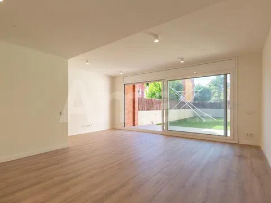 Продажа таунхауса в  Avenida Molins de Rei, 36 , Кастельбисбаль photo 5