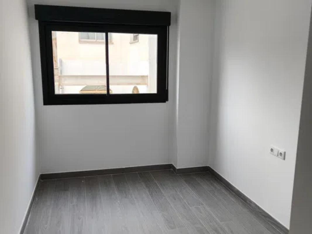 Obra nueva Ramón Ferrando 6 en Paterna (Revista) photo 5