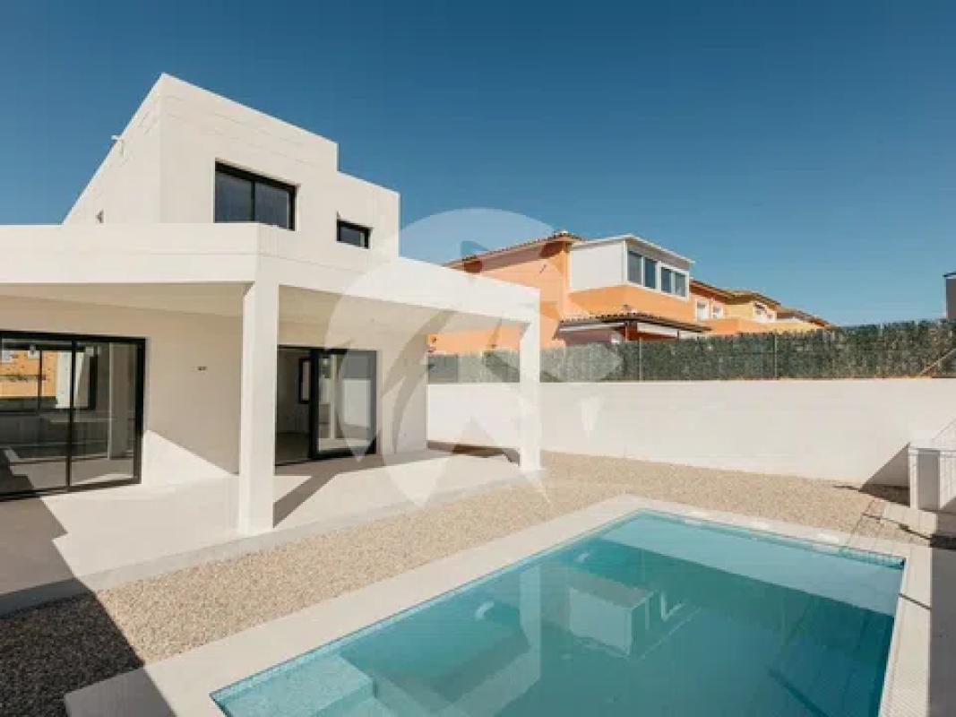 Chalet independiente en La Pobla de Vallbona