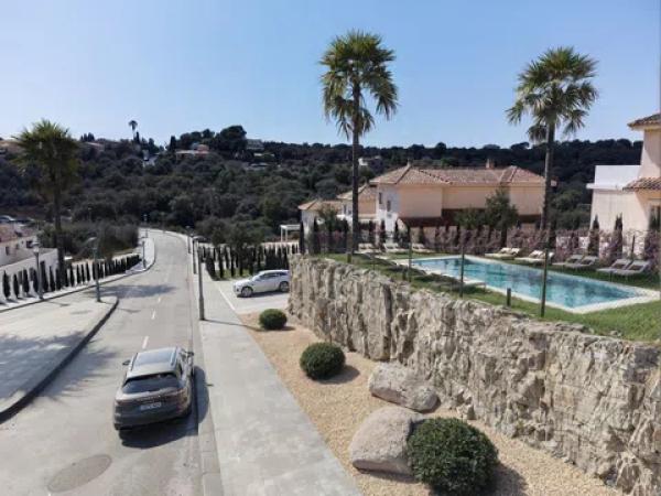 Casa independiente en calle les Dàlies, 5 thumbnail 2