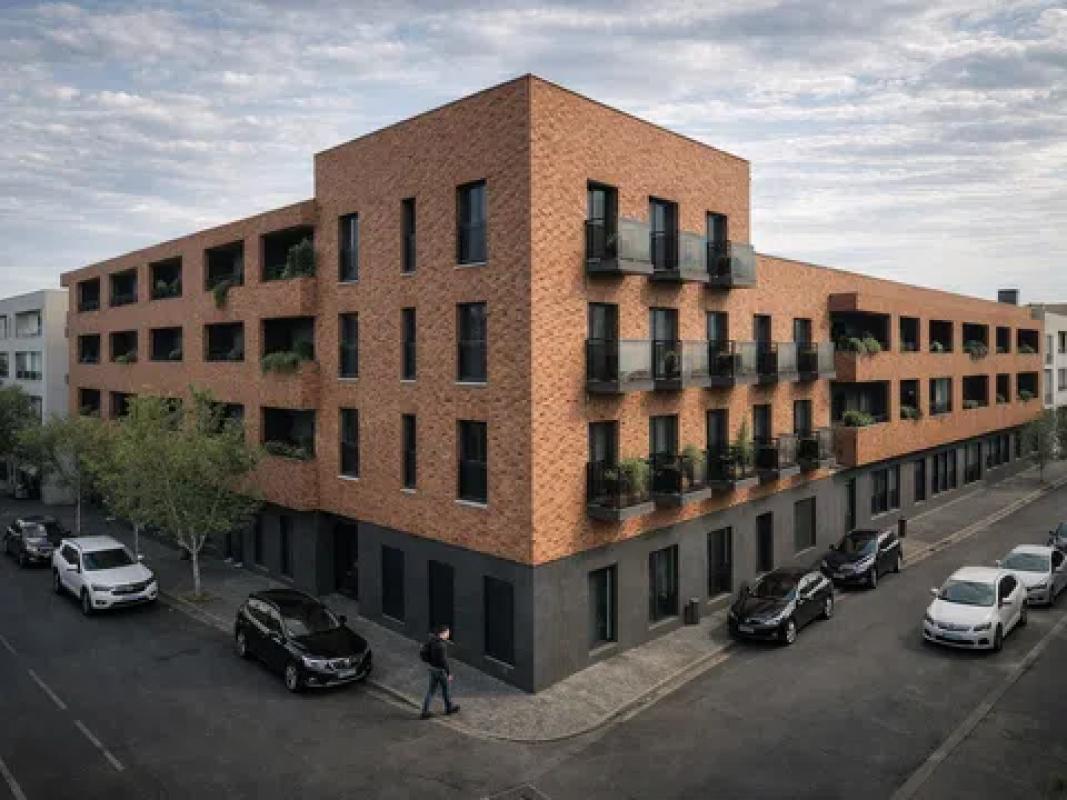 Obra nueva MÍA⁴⁴ en Badalona (Revista) photo 2