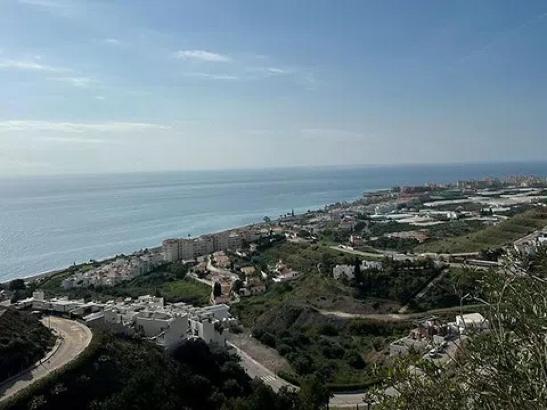 Продажа отдельного шале в El Peñoncillo, Торрокс photo 1