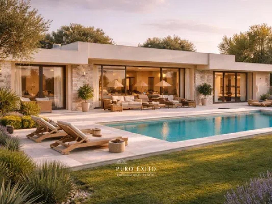 Venta de chalet independiente en Avenida Mas Fuster, 144, Sant Cugat del Vallès
photo 1