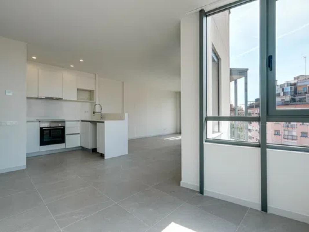 Venta de piso en Riera de la Creu 54, 56, Hospitalet de Llobregat
photo 2