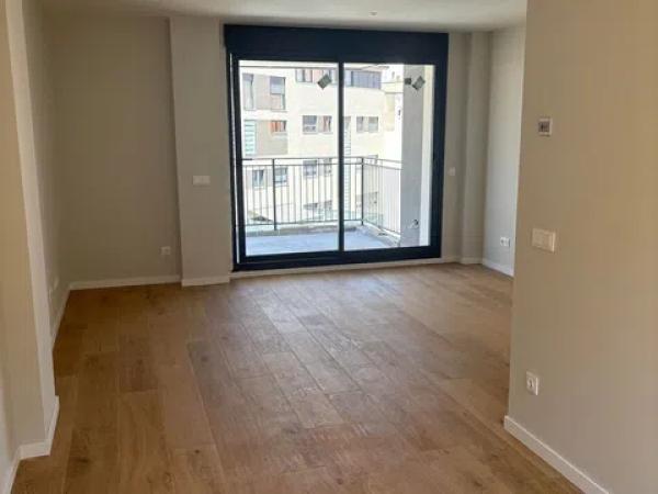 Продажа квартиры на Calle Teresa López Valcárcel, 12, Мадрид
 photo 4
