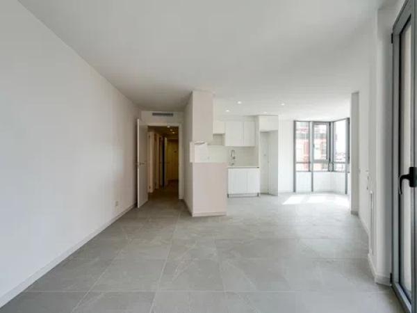 Venta de piso en Riera de la Creu 54, 56, Hospitalet de Llobregat
thumbnail 2