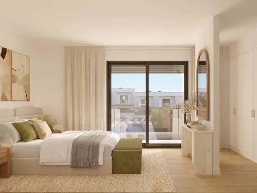 Venta de chalet adosado en Calle Turó de l'Home, 70 , Sant Pere de Ribes photo 1