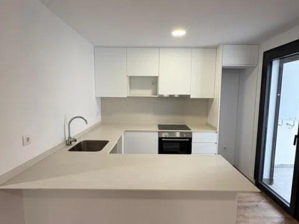 Venta de piso en Avenida de la Constitución, 145, Castelldefels
thumbnail 2