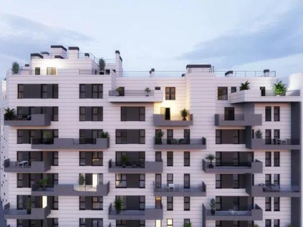 Продажа квартиры на Avenida Provisional Ahijones Berrocales Dos, 171, Мадрид
thumbnail 1