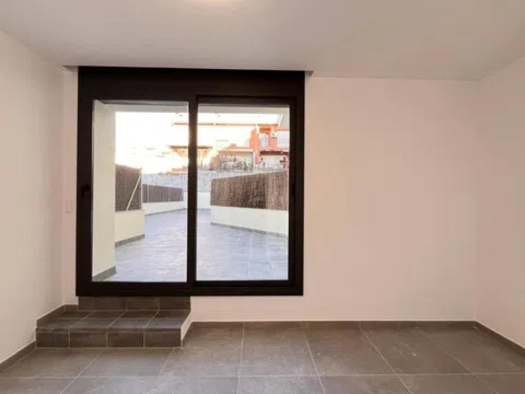 Продажа дуплекса на Calle de l'Estació, 61, Кальдес-де-Монтбёй photo 2
