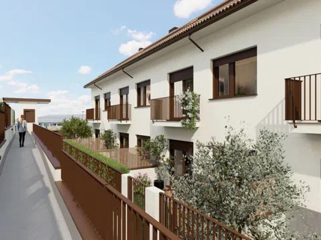 Venta de chalet adosado en Calle Palomares, 1 , Valdeolmos-Alalpardo photo 5