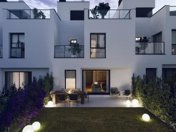 Chalet adosado en calle Sagitario, 9013 photo 4