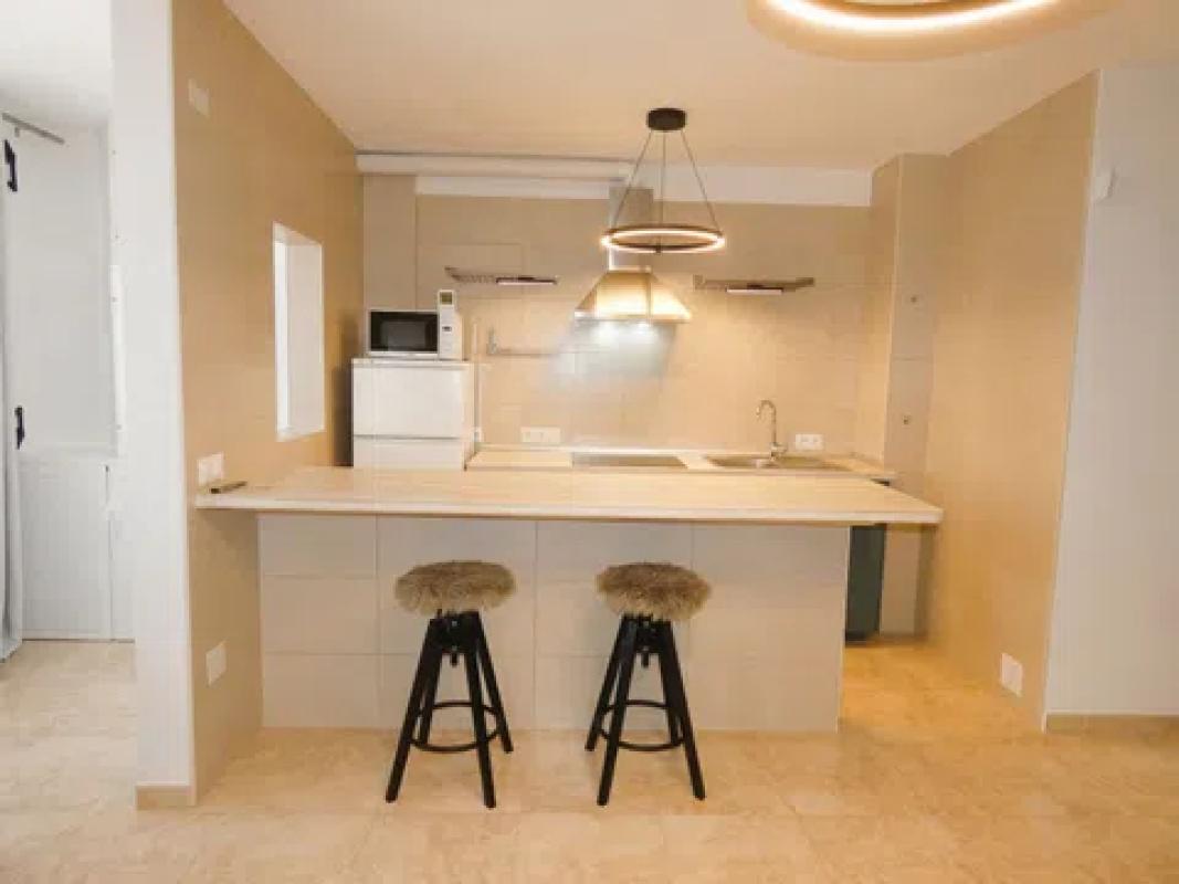 Venta de piso en Avenida Mediterráneo, 23, Torrevieja
 photo 2