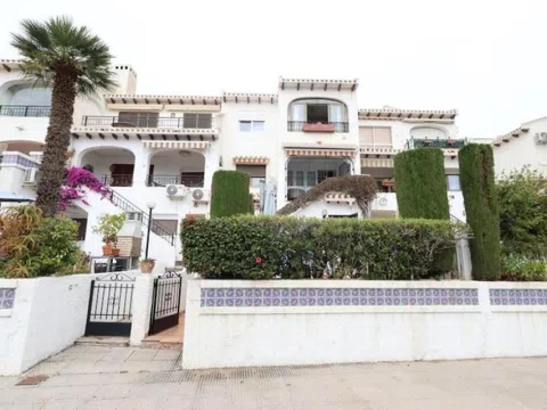 Venta de duplex en Barrio La Zenia, Orihuela photo 1