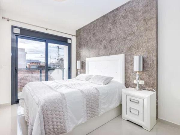 Sale of flat in Zona Pueblo, Pilar de la Horadada
 photo 3