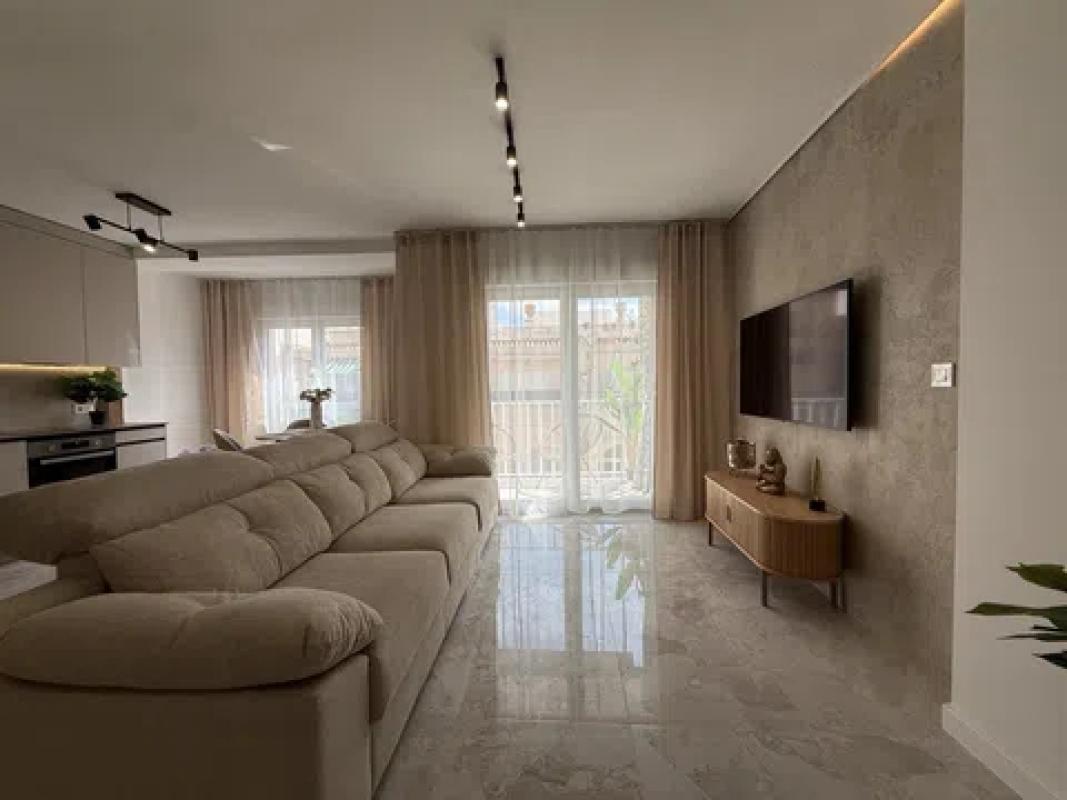 Penthouse sale in Calle Concordia, Torrevieja photo 1