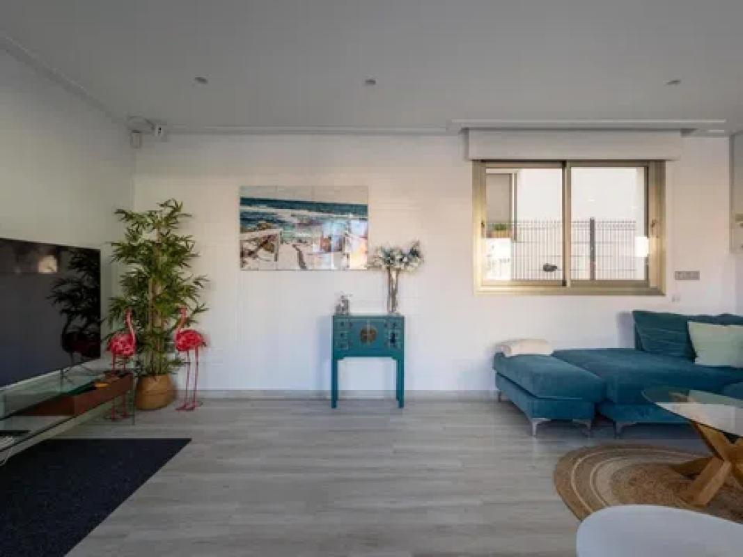 Venta de chalet independiente en Barrio Villamartín, Orihuela
photo 2